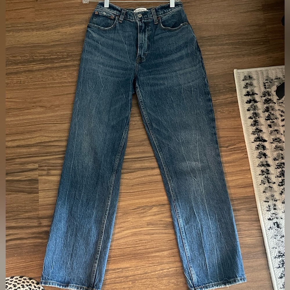 Abercrombie and Fitch Size 2 curve love jeans